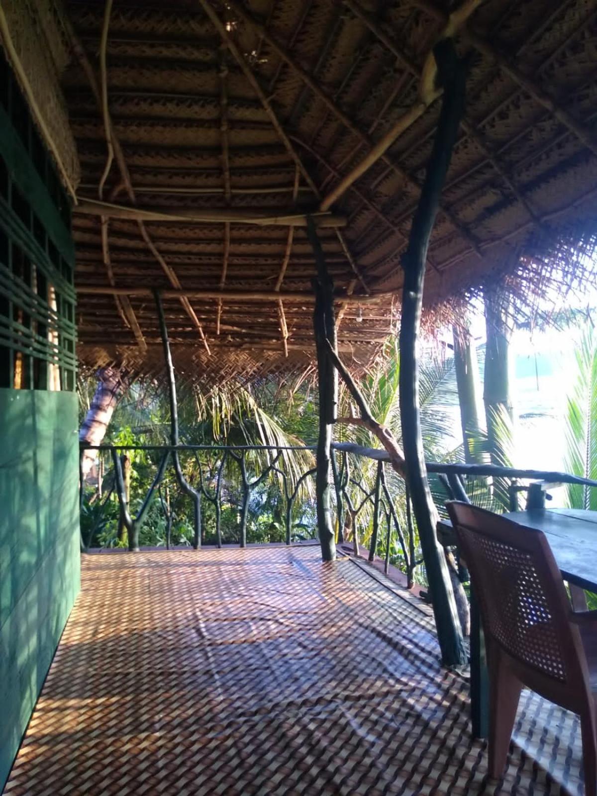 Lake Face Cabana Тисамахарама Екстериор снимка